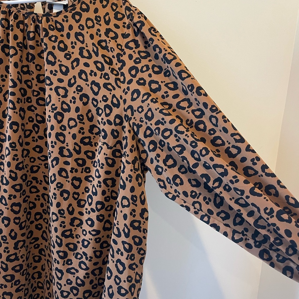 Ava & Viv Brown and Black Leopard Print Blouse - Picture 2 of 5